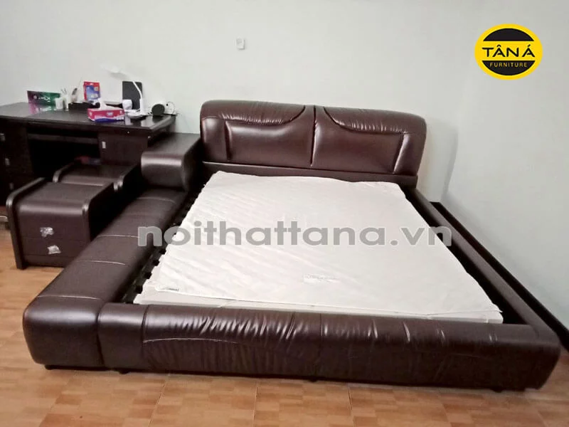 Giường ngủ bọc da